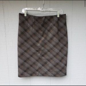 ✨Amanda and Chelsea Plaid Pencil Skirt